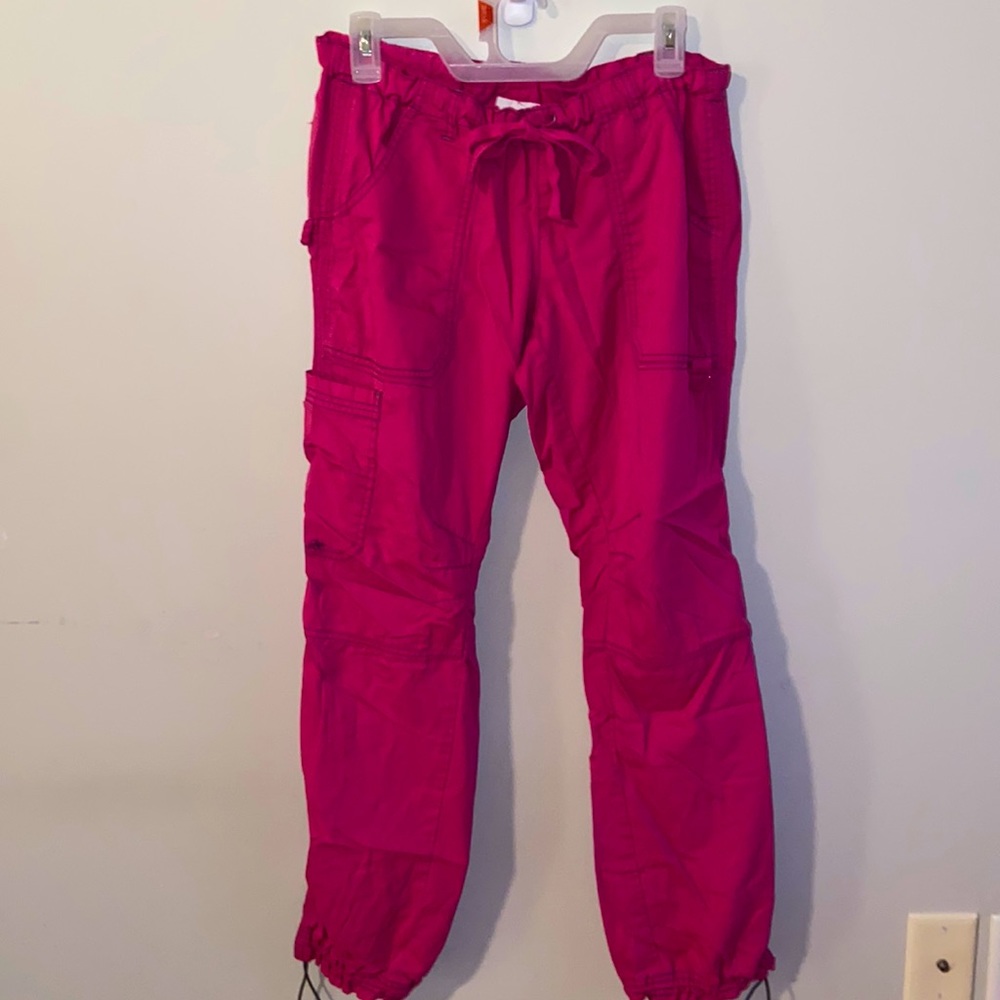 Pink KOI Lindsey cargo scrubs Small reg